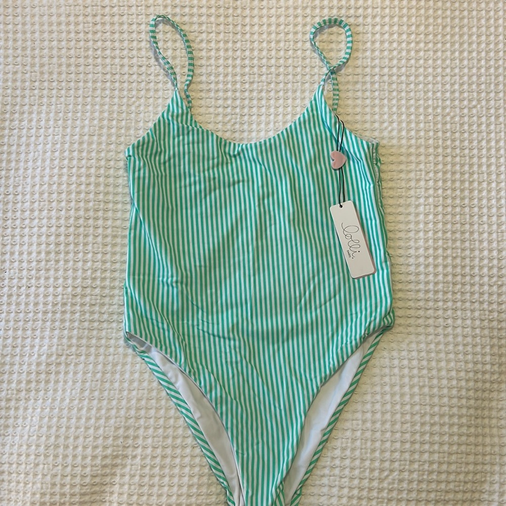Retro one piece